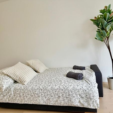 Stylish Schonbrunn Apartments With Free Parking Vienne Extérieur photo