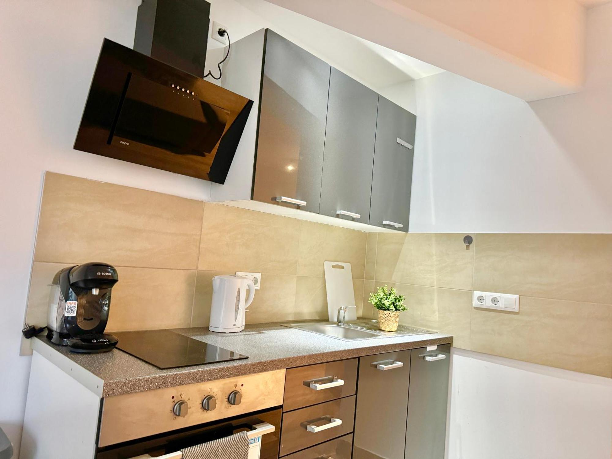 Stylish Schonbrunn Apartments With Free Parking Vienne Extérieur photo