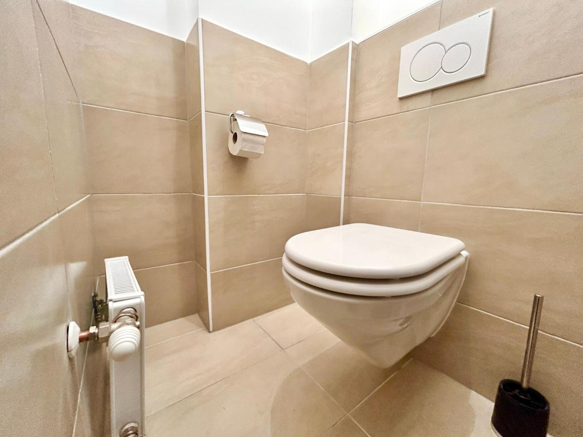 Stylish Schonbrunn Apartments With Free Parking Vienne Extérieur photo